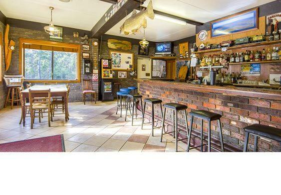Lake Leake Inn Exterior foto